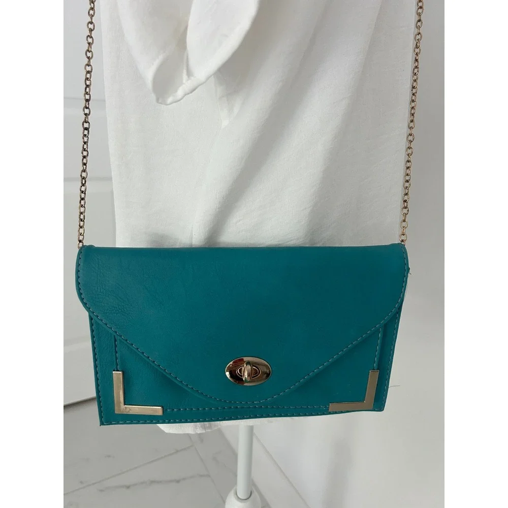 Teal Envelope Clutch Bag Gold Hardware Chain Strap Crossbody Turquoise Faux Leat